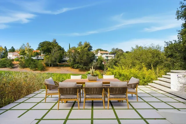 $8,250,000 | 1669 Whitham Avenue, Los Altos, CA 94024
