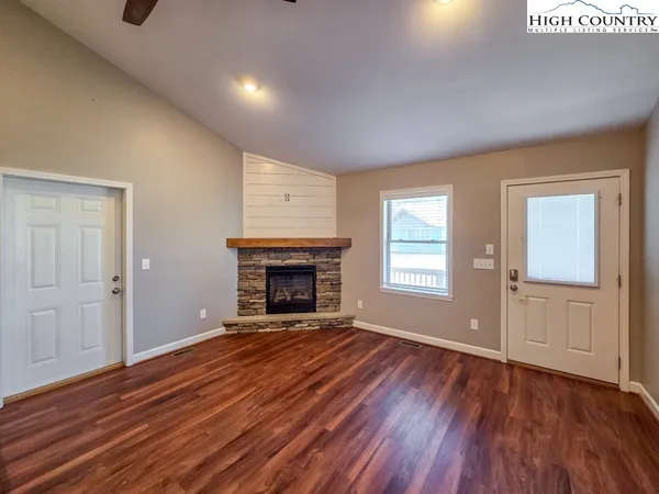 $430,000 | 424 Townhomes Place, Boone, NC 28607