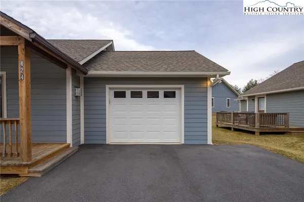 $430,000 | 424 Townhomes Place, Boone, NC 28607