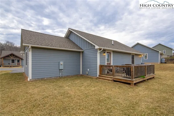 $430,000 | 424 Townhomes Place, Boone, NC 28607