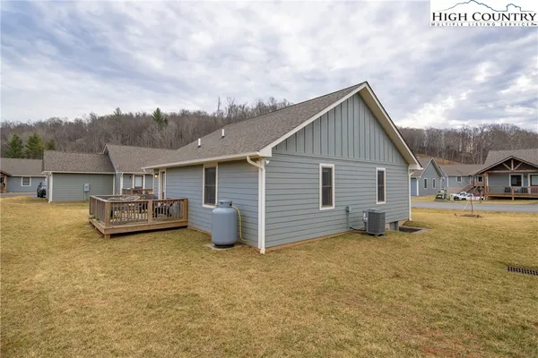 $430,000 | 424 Townhomes Place, Boone, NC 28607
