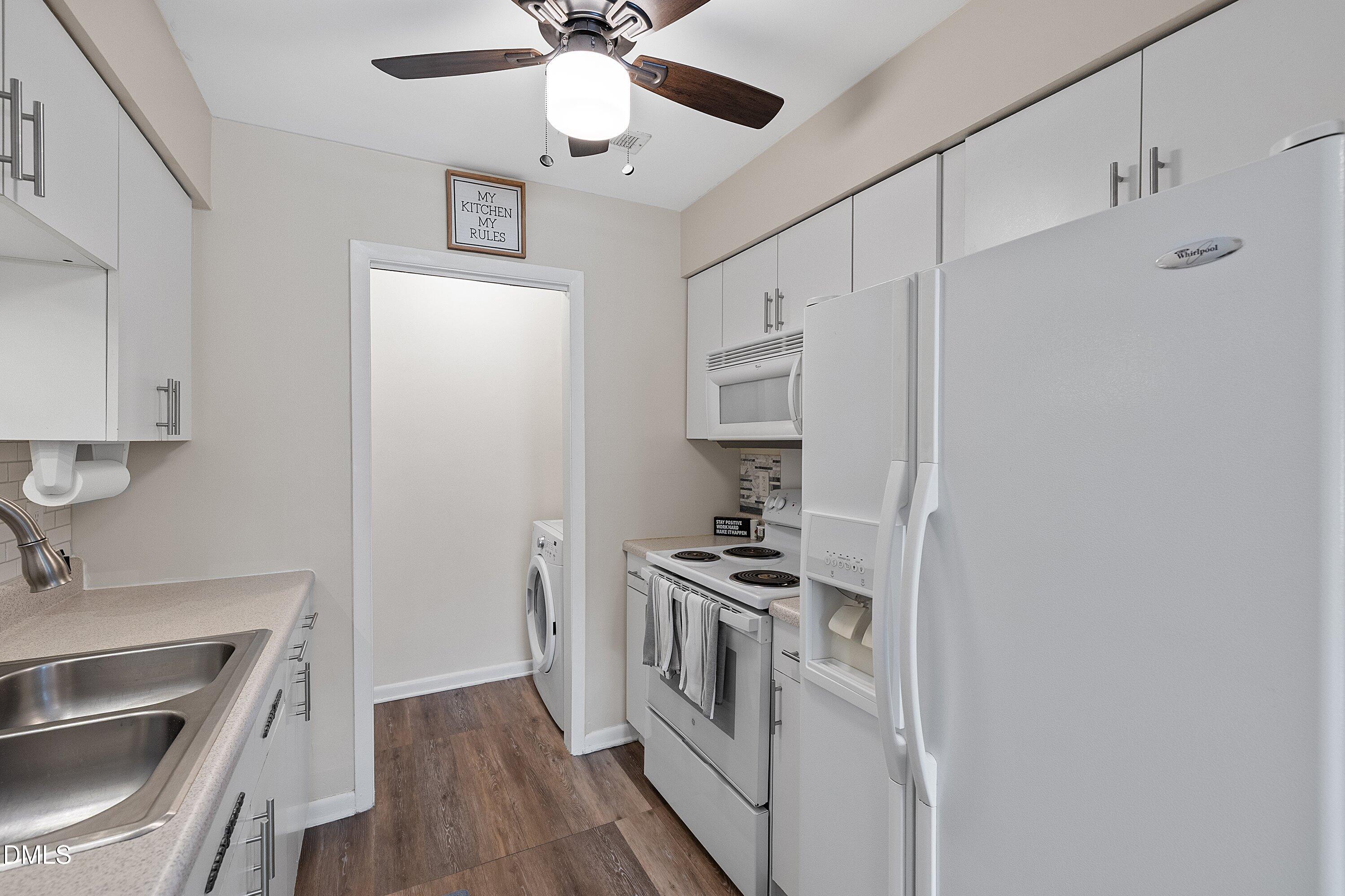 7305 Sandy Creek Drive Raleigh, NC 27615 - Photo 12 of 39 11-7305 Sandy Creek_1355