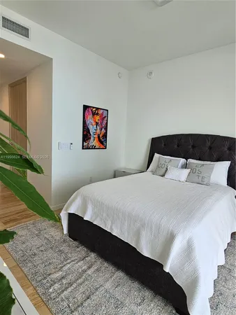 $17,000 | 1000 Brickell Plaza, Unit PH5503, Miami, FL 33131