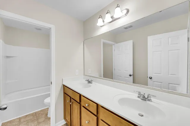 $3,800 | 316 Beachgrass Lane, Summerville, SC 29486