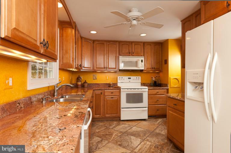14446 Twig Road Silver Spring, MD 20905 - Photo 26 of 28 Kitchen
