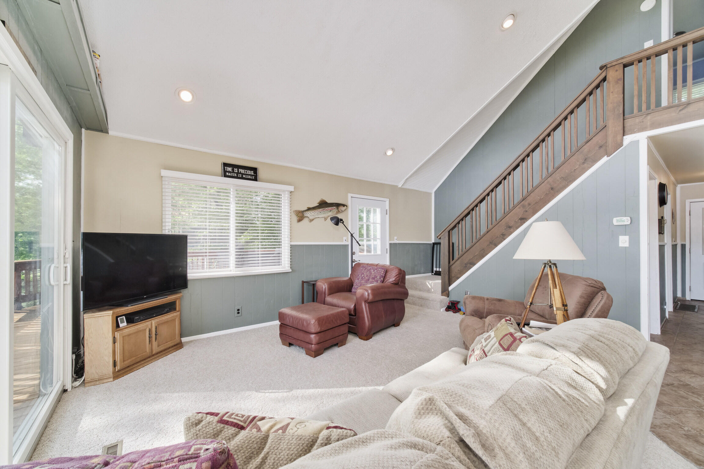6373 East Trail Ridge Road Fountain, MI 49410 - Photo 13 of 62 Living Room