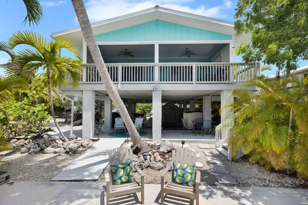 $950,000 | 29114 Cedar Drive, Big Pine Key, FL 33043