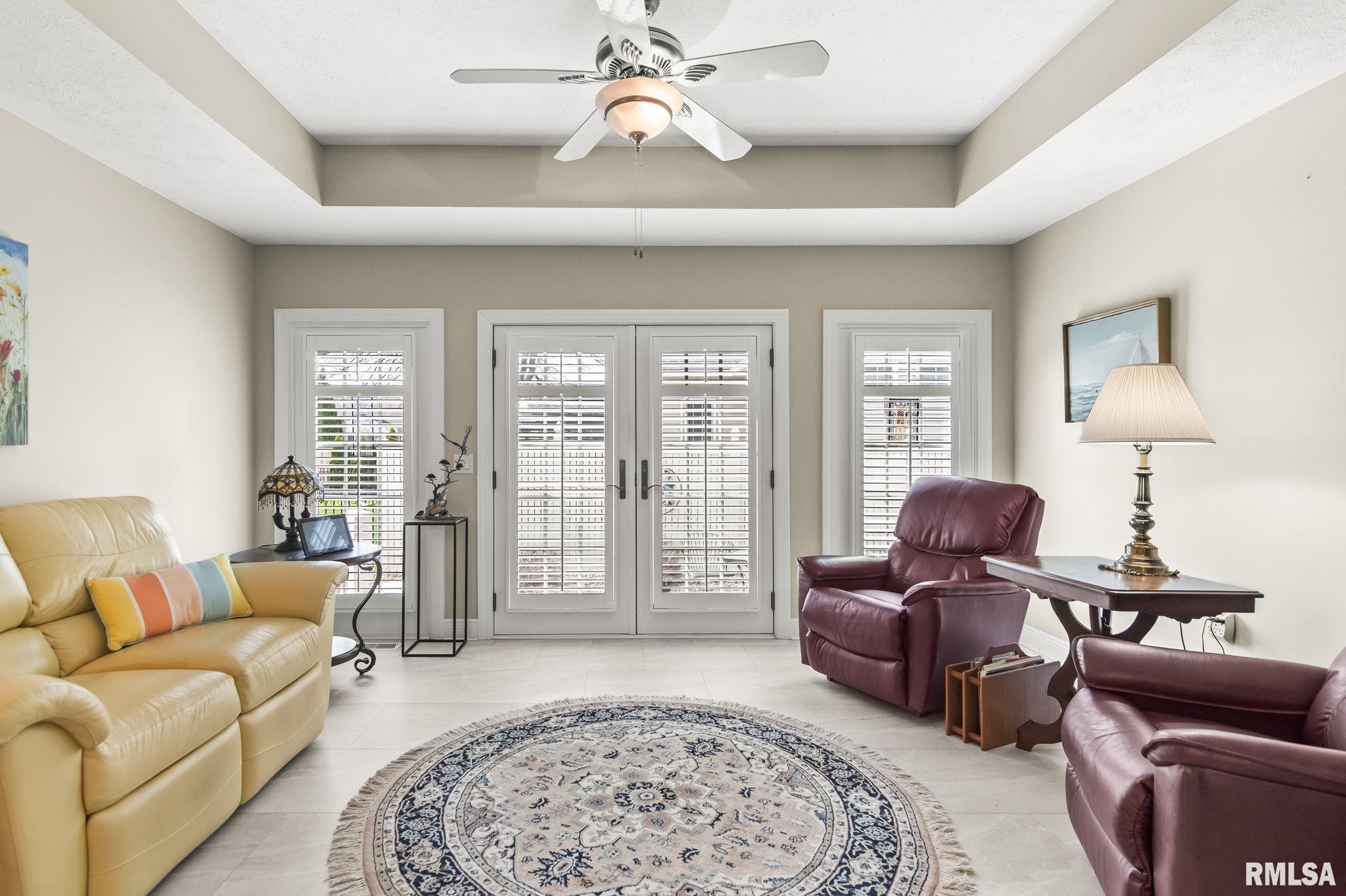 2403 Interlacken Road Springfield, IL 62704 - Photo 22 of 41