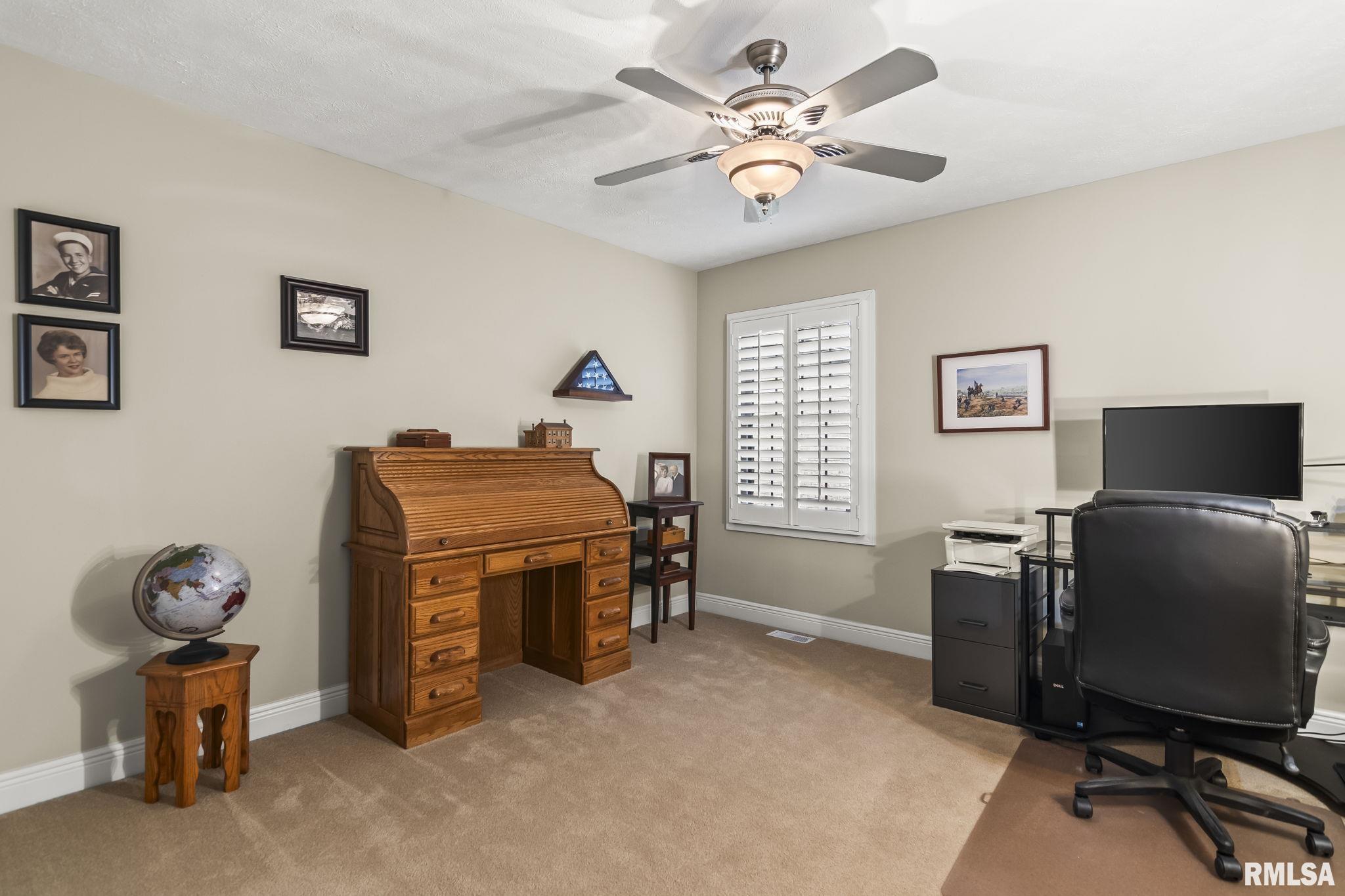 2403 Interlacken Road Springfield, IL 62704 - Photo 31 of 41