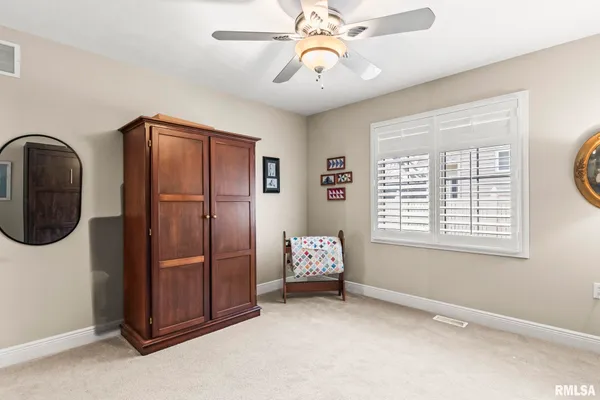 $375,000 | 2403 Interlacken Road, Springfield, IL 62704