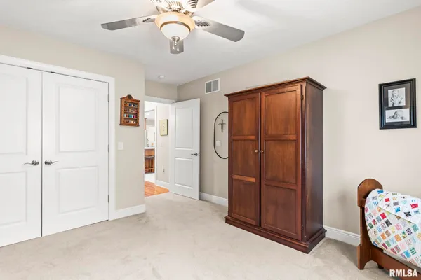 $375,000 | 2403 Interlacken Road, Springfield, IL 62704