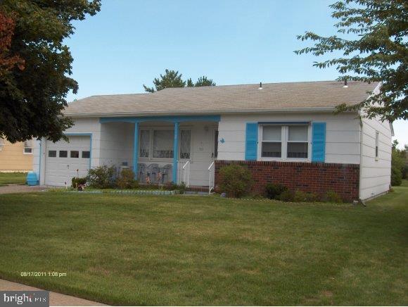 17 Coventry Road Toms River, NJ 08757 - Photo 1 of 10
