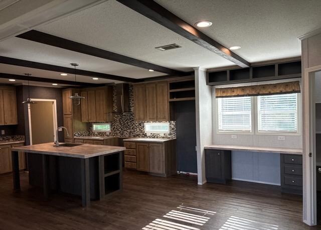 409 Fm 2830 Road North Liberty, TX 77575 - Photo 11 of 28 Gallery Image 11
