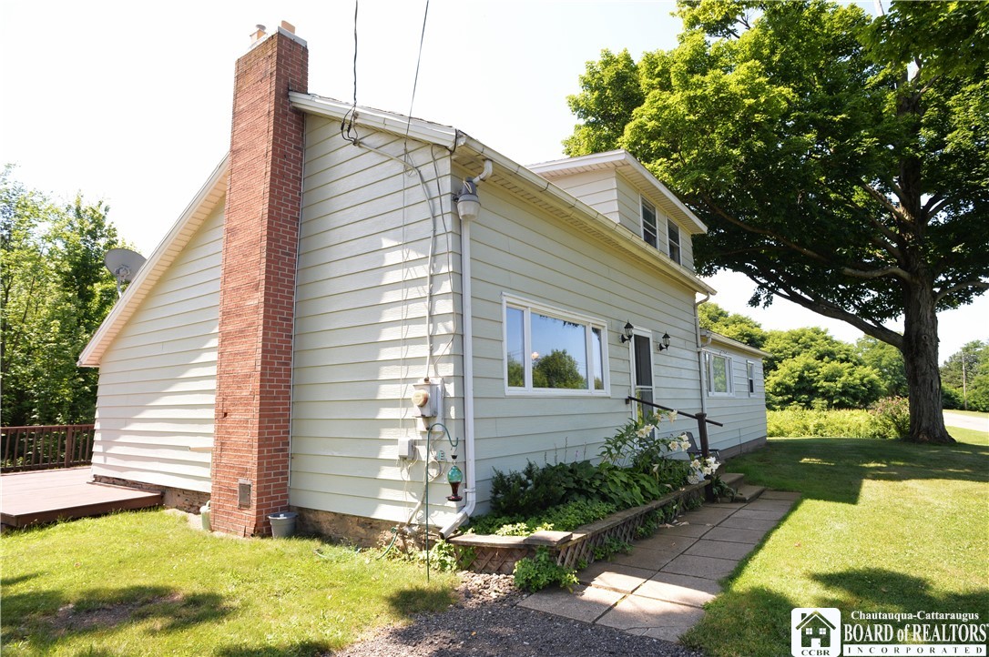 5353 Webster Road Pomfret, NY 14063 - Photo 2 of 34