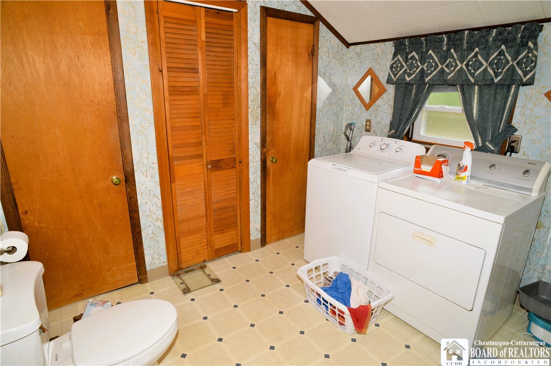 5353 Webster Road Pomfret, NY 14063 - Photo 21 of 34