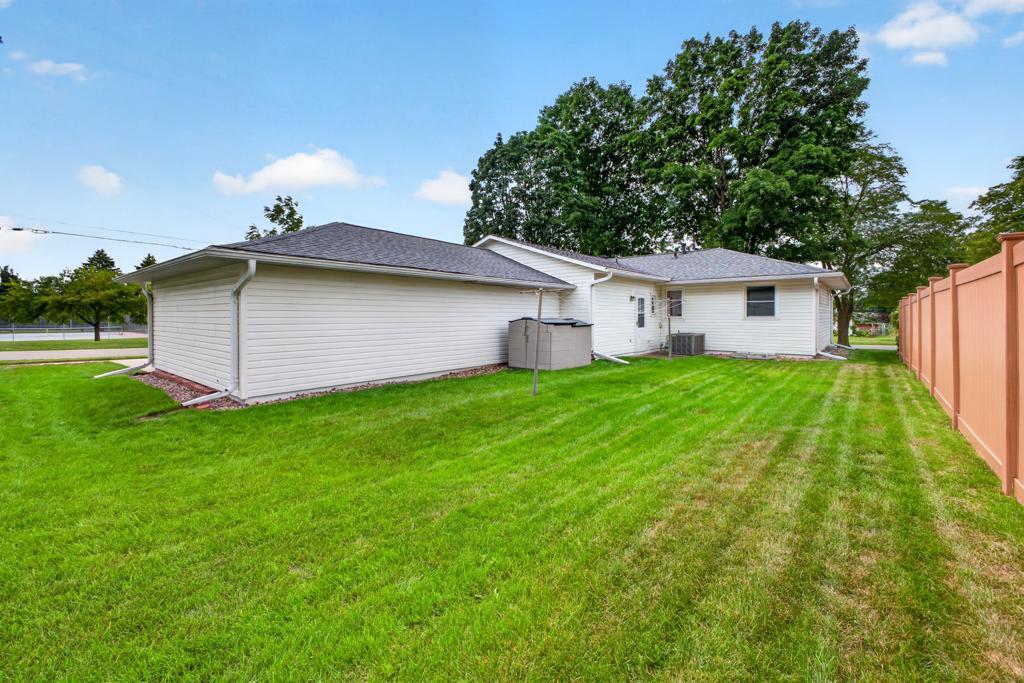 900 19th Avenue Northeast Rochester, MN 55906 - Photo 38 of 38 Gallery Image 38