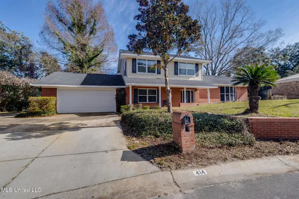 $299,900 | 414 Christi Lane, Biloxi, MS 39531