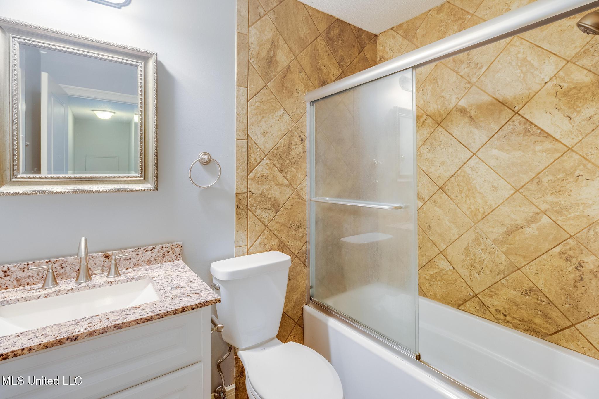 414 Christi Lane Biloxi, MS 39531 - Photo 26 of 39 IMG_5441
