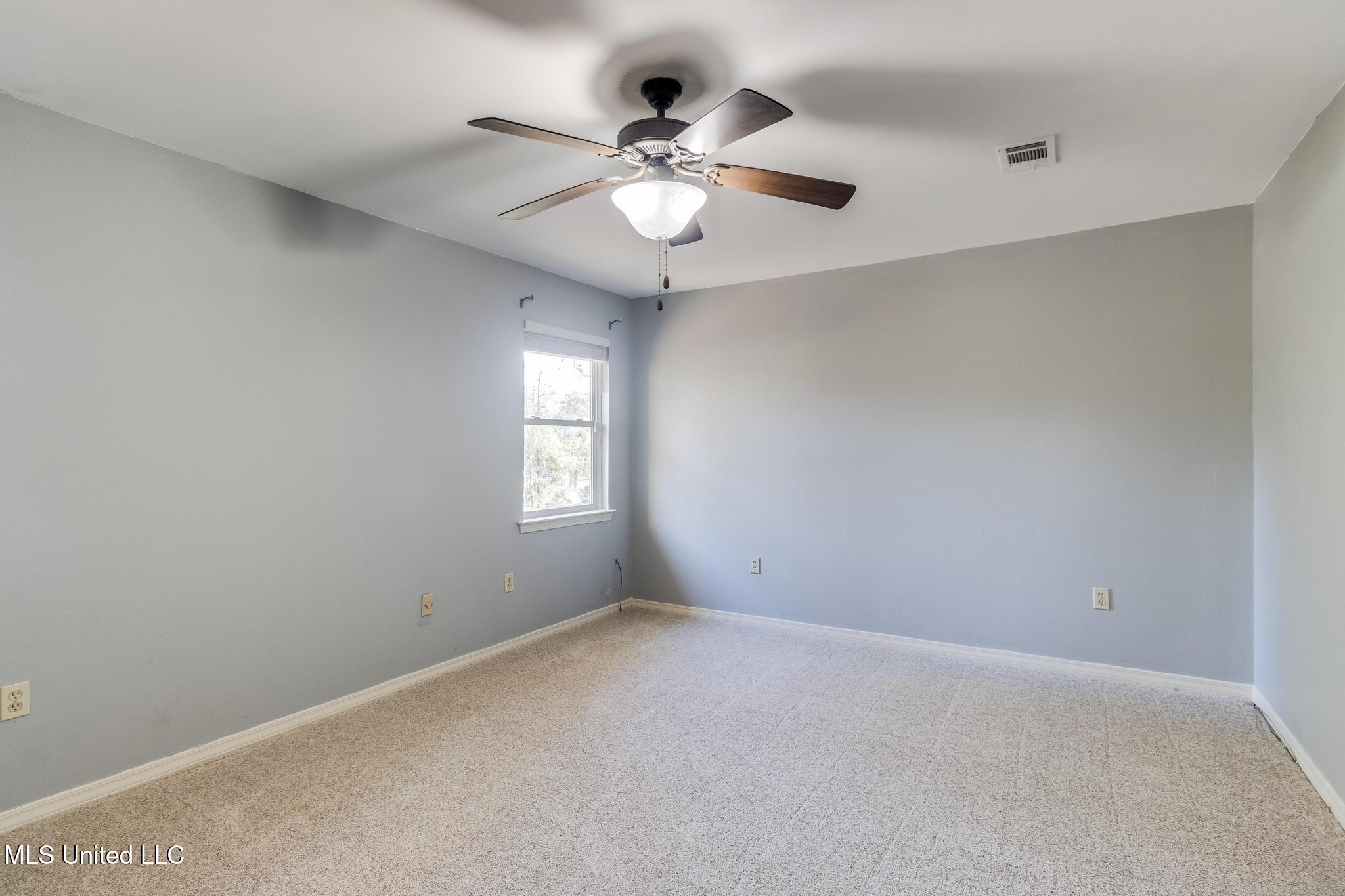 414 Christi Lane Biloxi, MS 39531 - Photo 28 of 39 IMG_5447