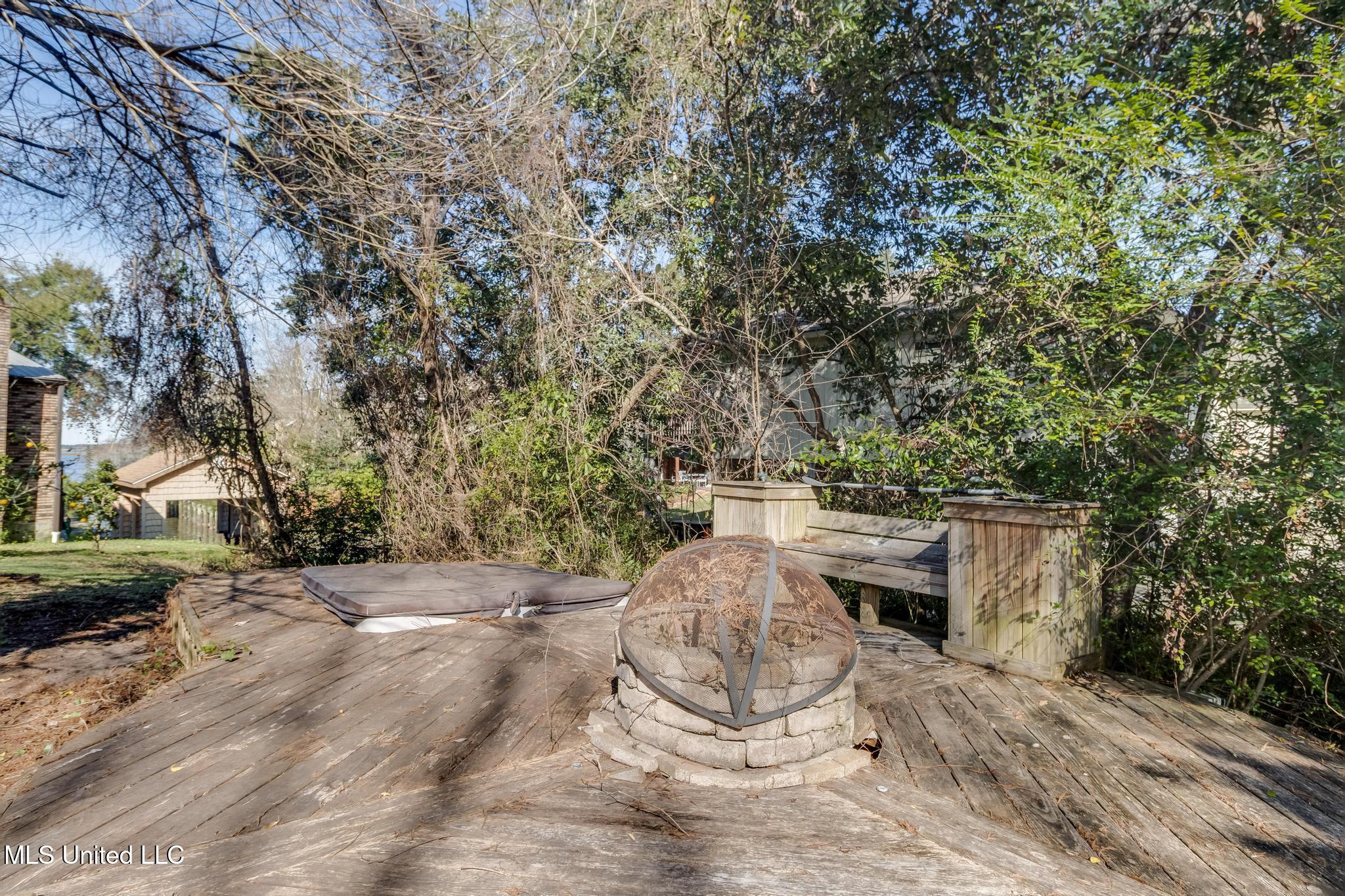 414 Christi Lane Biloxi, MS 39531 - Photo 30 of 33 IMG_5462