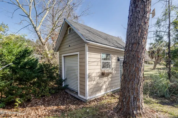 $299,900 | 414 Christi Lane, Biloxi, MS 39531