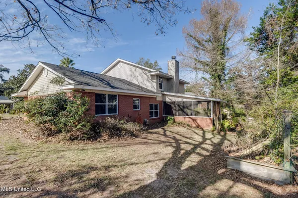 $299,900 | 414 Christi Lane, Biloxi, MS 39531