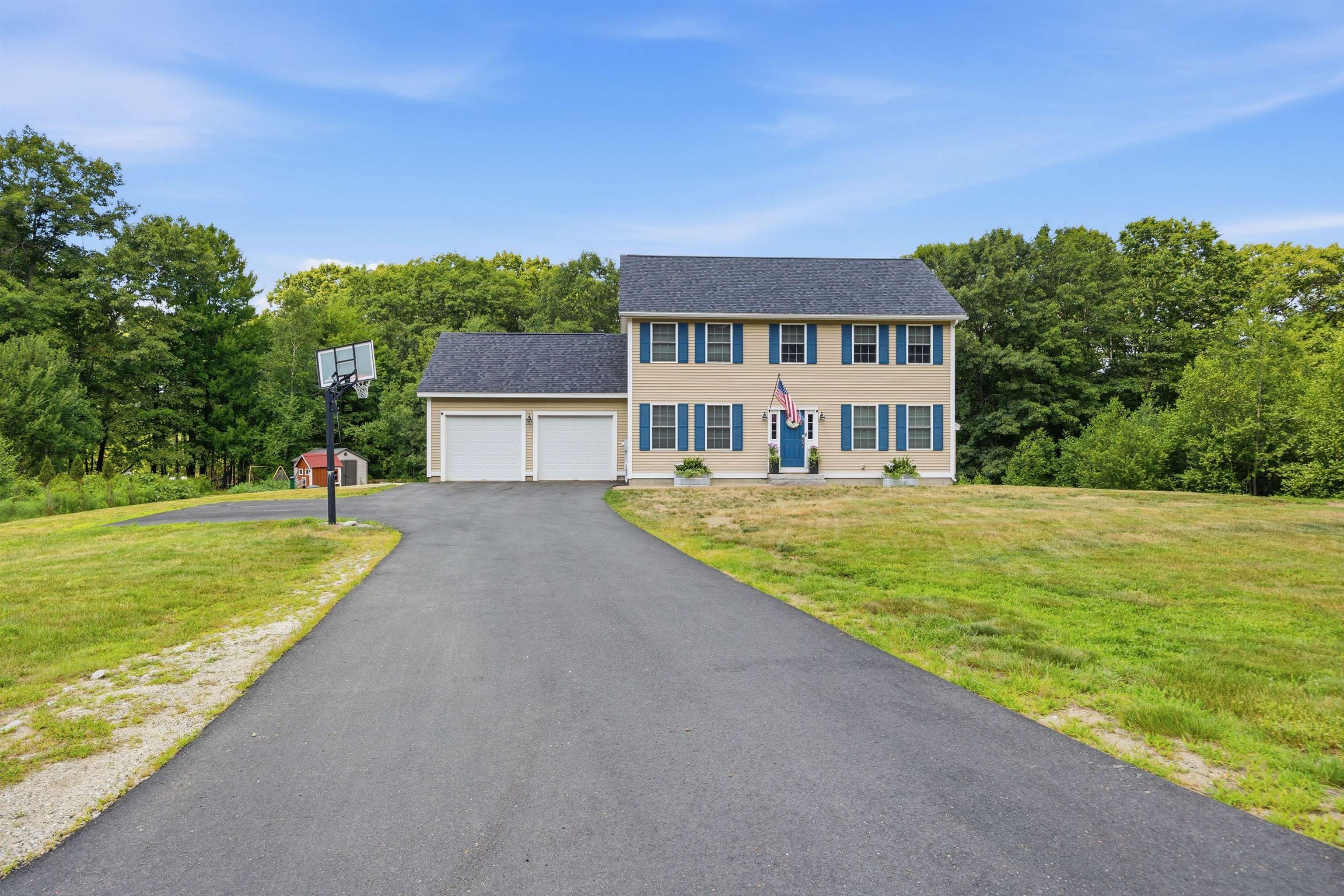 34 Dunbarton Center Road Bow, NH 03304 - Photo 1 of 30