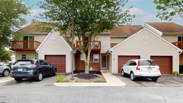 $179,900 | 90 East Woodland Avenue, Unit 90, Absecon, NJ 08201