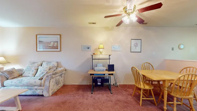 $179,900 | 90 East Woodland Avenue, Unit 90, Absecon, NJ 08201