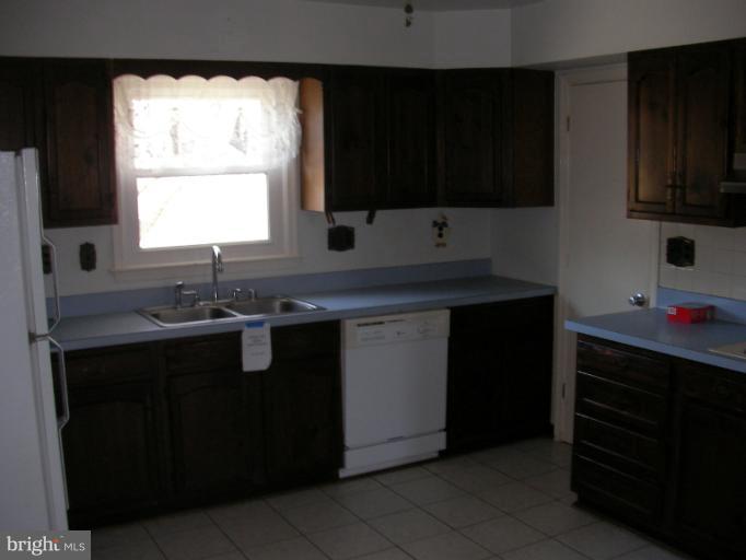 171 Tacketts Mill Road Stafford, VA 22556 - Photo 14 of 15 Kitchen