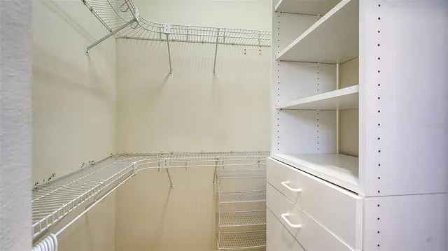 $6,500 | 5811 White Oak Bayou, Bradenton, FL 34203