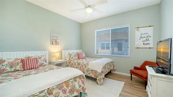 $6,500 | 5811 White Oak Bayou, Bradenton, FL 34203