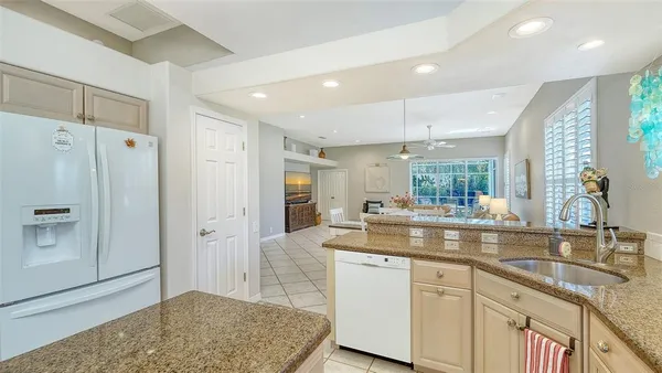 $6,500 | 5811 White Oak Bayou, Bradenton, FL 34203