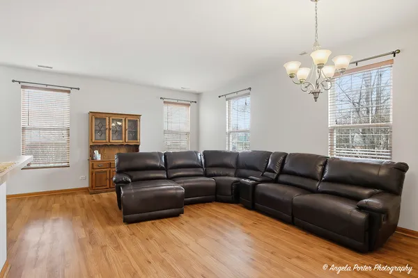 $265,000 | 1993 Yasgur Drive, Woodstock, IL 60098