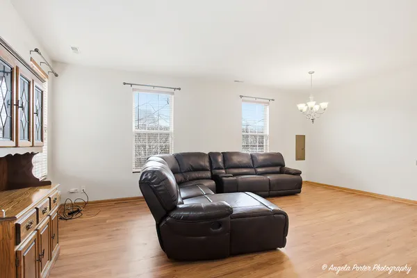 $265,000 | 1993 Yasgur Drive, Woodstock, IL 60098