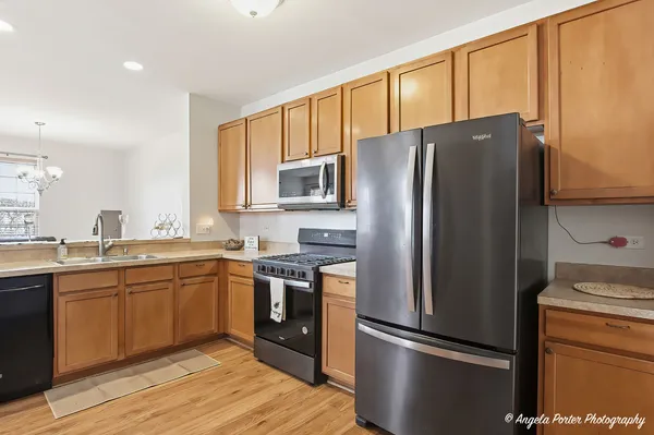 $265,000 | 1993 Yasgur Drive, Woodstock, IL 60098