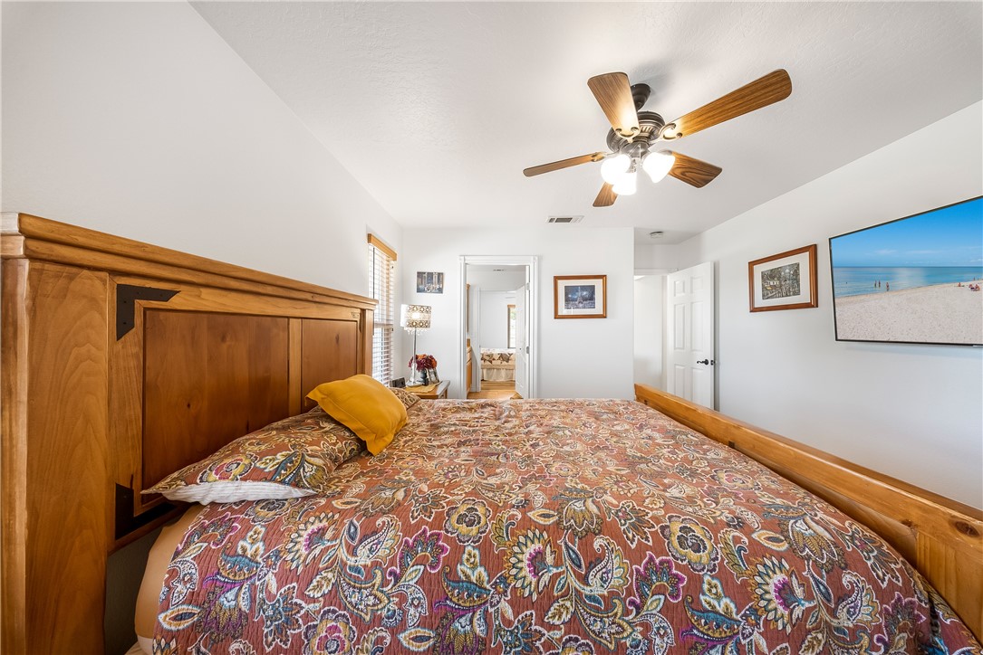 16209 Serrano Road Apple Valley, CA 92307 - Photo 18 of 36