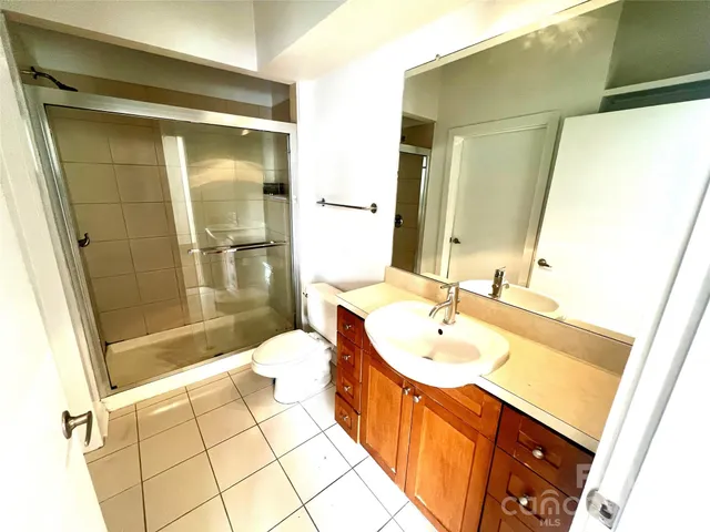 $1,450 | 525 East 6th Street, Unit 308, Charlotte, NC 28202