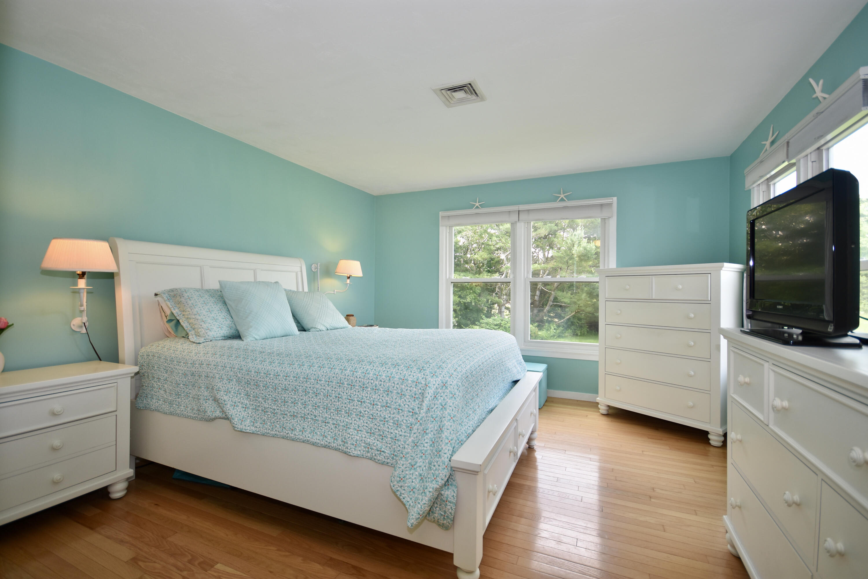 20 Bay Pointe Dr Extension Buzzards Bay, MA 02532 - Photo 22 of 30 EA1AB8BE-CC89-45C8-AD65-1D18833158E2_1_2