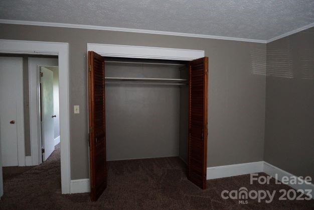 464 Steel Bridge Loop, Unit B Hickory, NC 28601 - Photo 5 of 7 a view of elevator with hallway
