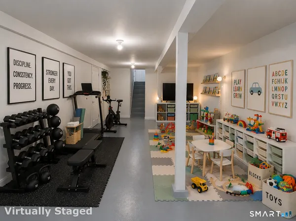 $289,900 | 306 Saunders Avenue, Bridgeport, CT 06606