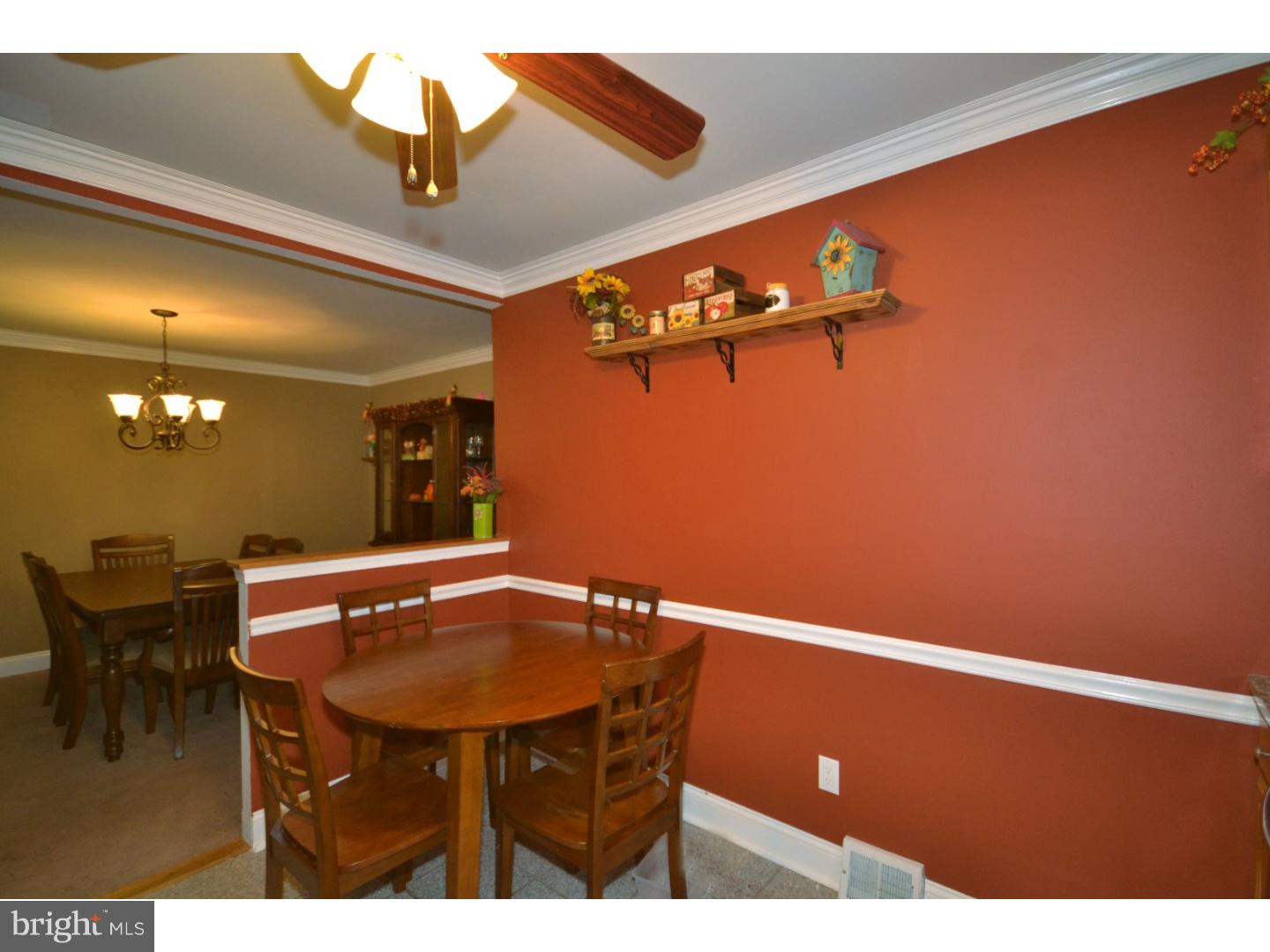 15152 Ina Drive Philadelphia, PA 19116 - Photo 6 of 13