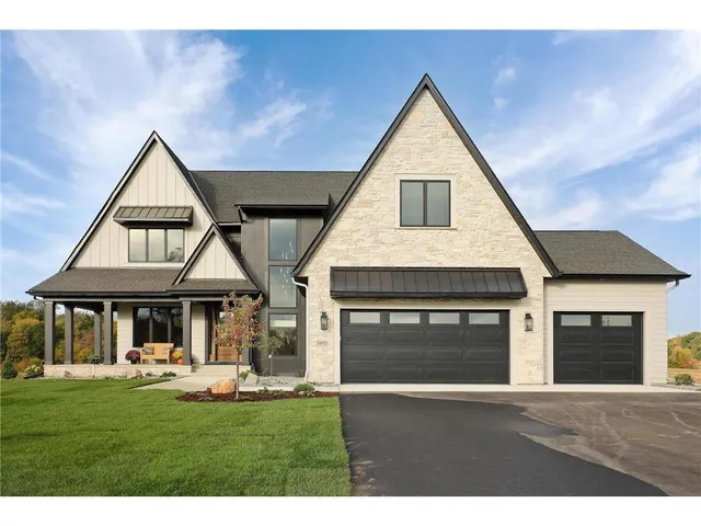 $2,100,000 | 3695 William Way, Independence, MN 55359