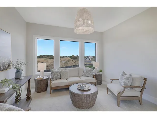 $2,100,000 | 3695 William Way, Independence, MN 55359