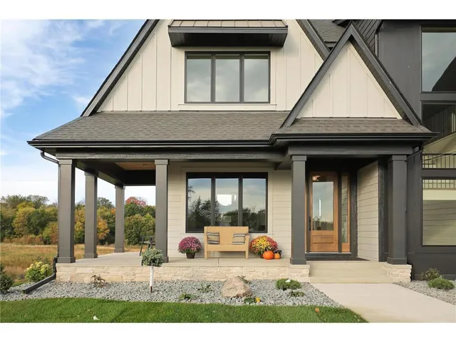 $2,100,000 | 3695 William Way, Independence, MN 55359