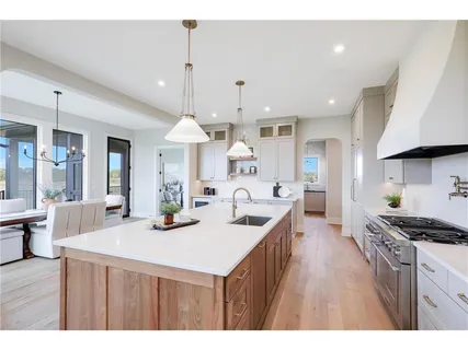 $2,100,000 | 3695 William Way, Independence, MN 55359