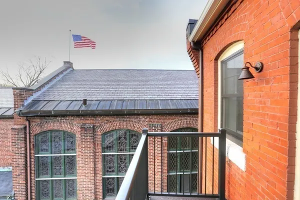 $2,595 | 15 Washington Street, Unit B, Hudson, MA 01749