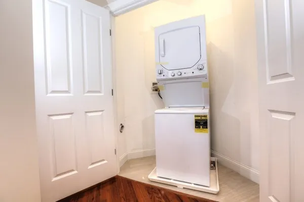 $2,595 | 15 Washington Street, Unit B, Hudson, MA 01749