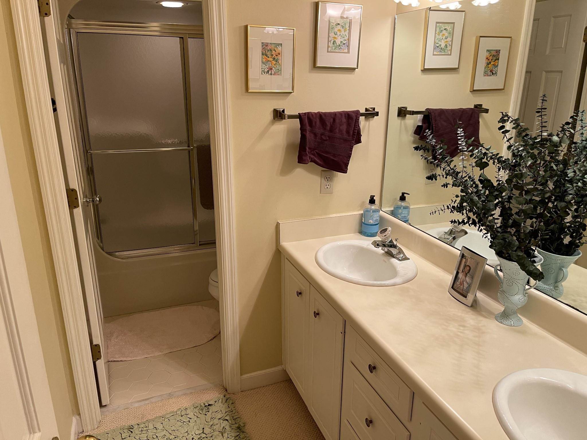 222 Coburn Road Spartanburg, SC 29302 - Photo 14 of 28 Gallery Image 14