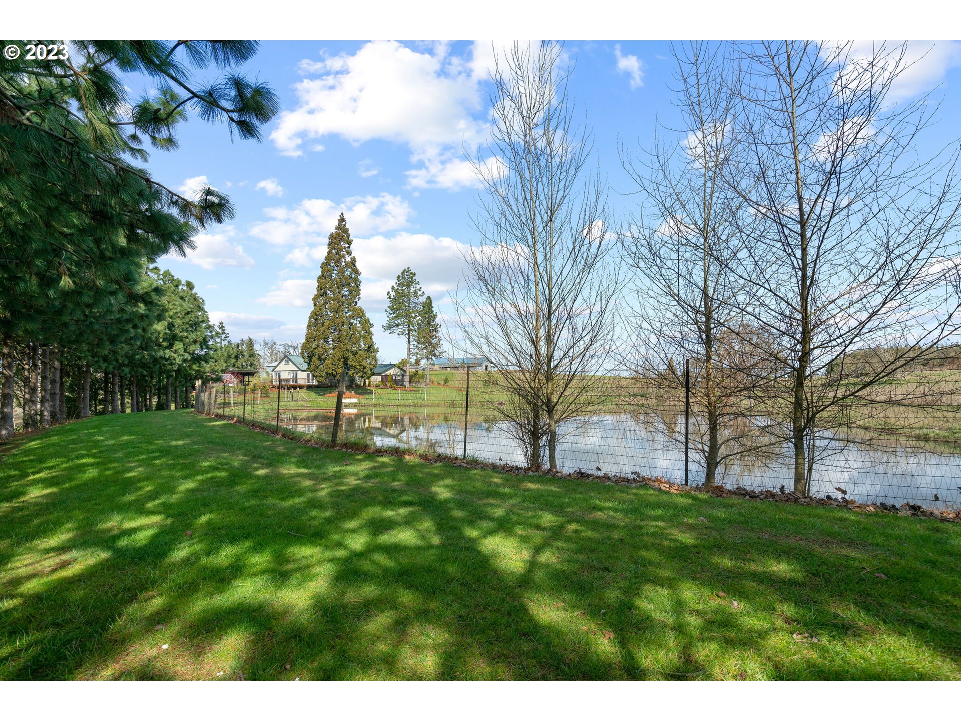 9953 South Wildcat Road Molalla, OR 97038 - Photo 34 of 41 a view of a park with large trees